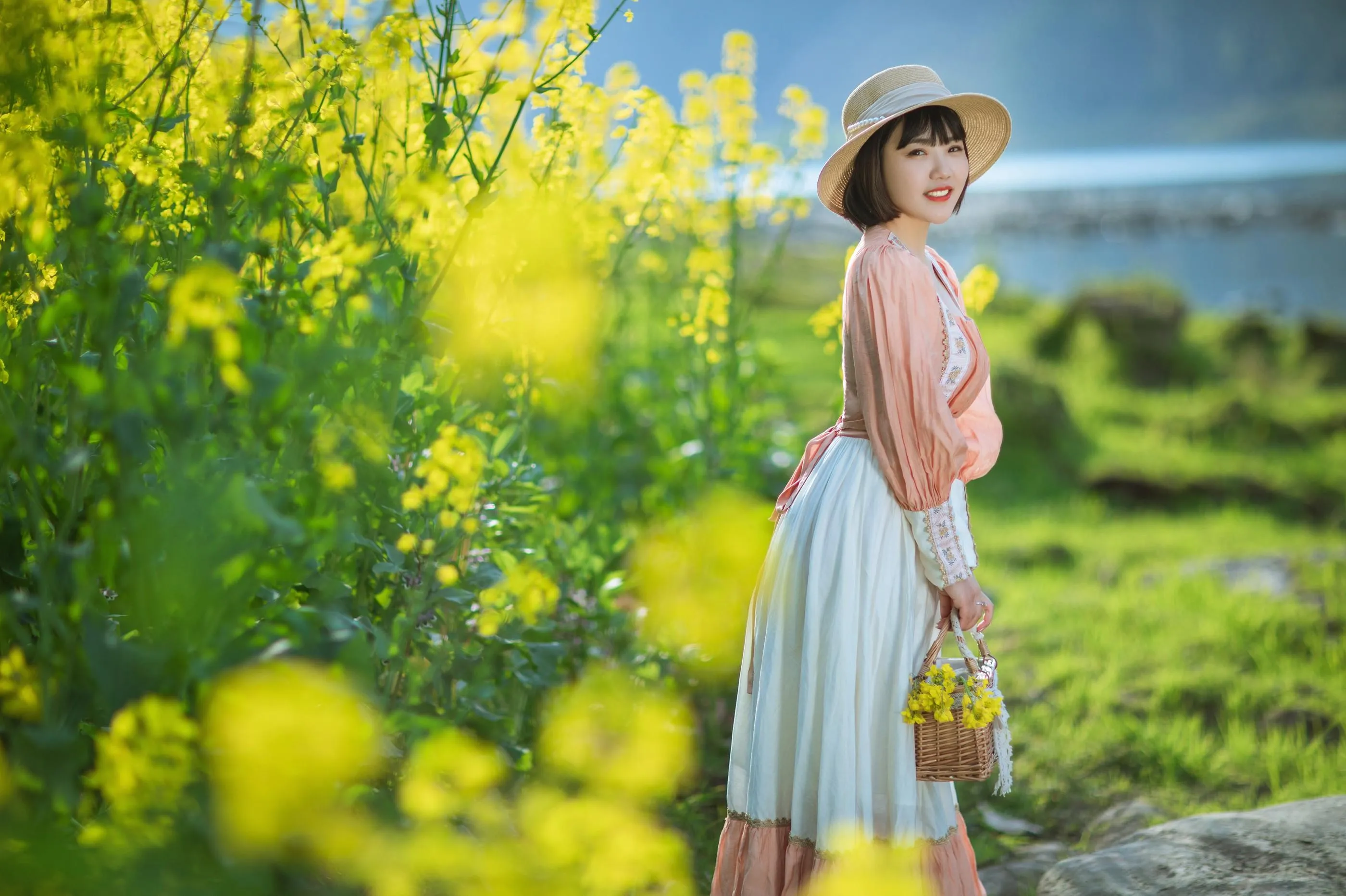[YITUYU艺图语]2022.08.21 春天里的姑娘 冬琴 [38P]插图3
